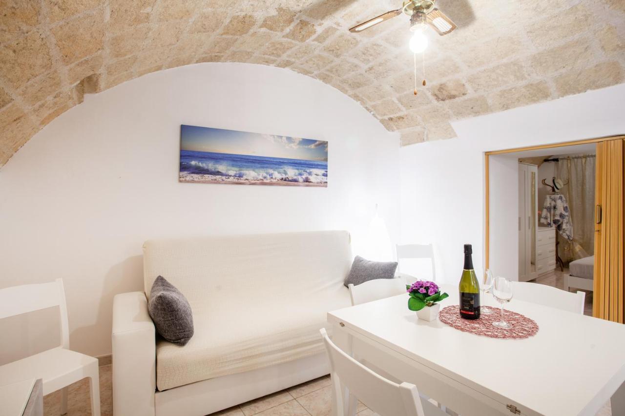 Monopoli Heartbeat - Apartment 200M From Sea 外观 照片