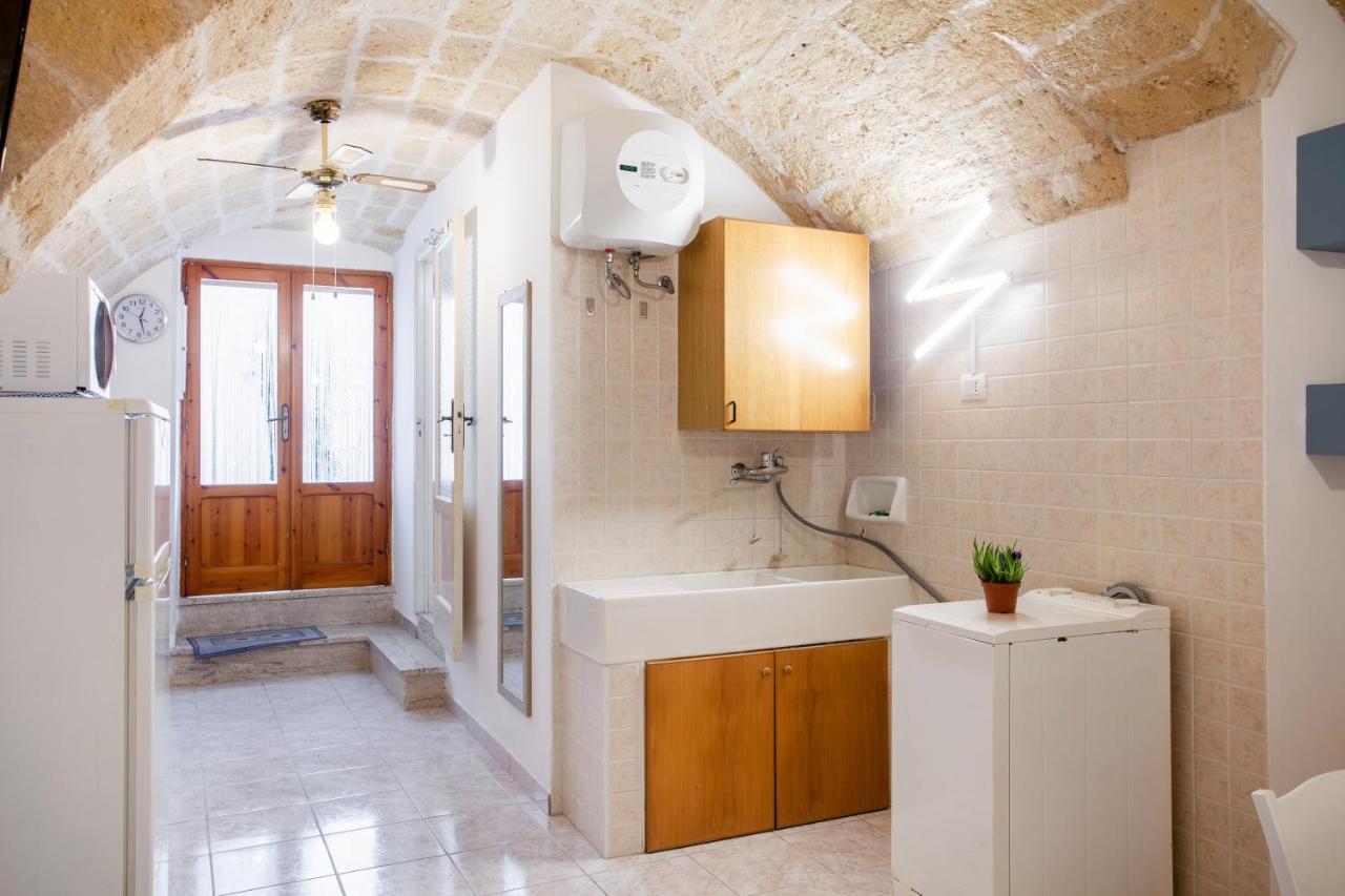 Monopoli Heartbeat - Apartment 200M From Sea 外观 照片